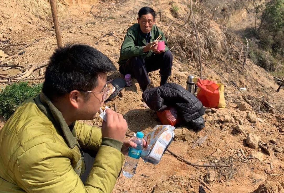 防疫不松懈,生產不耽誤 防疫不松懈,生產不耽誤