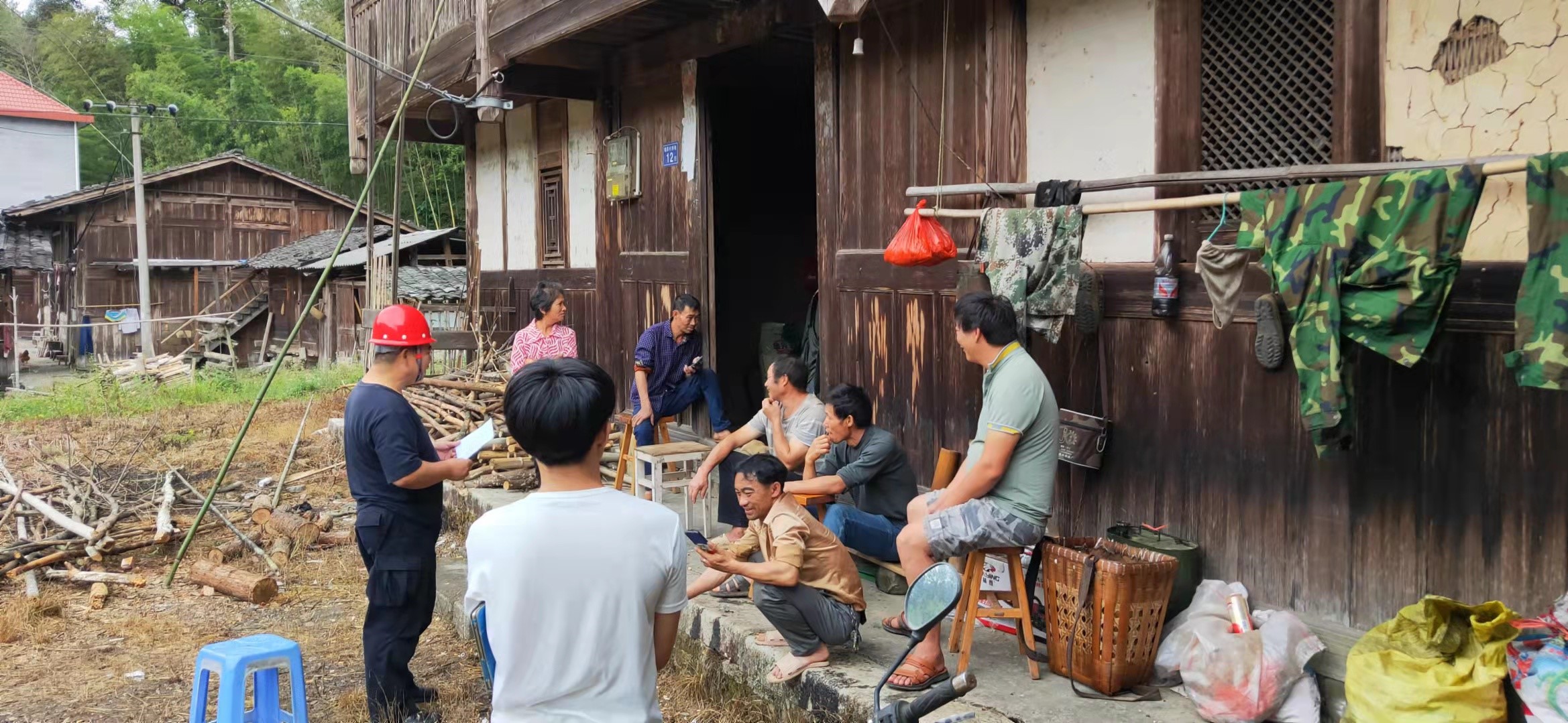 筑牢安全防線,守護(hù)一方平安 ——將溪分公司安全生產(chǎn)工作紀(jì)實(shí) 筑牢安全防線,守護(hù)一方平安 ——將溪分公司安全生產(chǎn)工作紀(jì)實(shí)